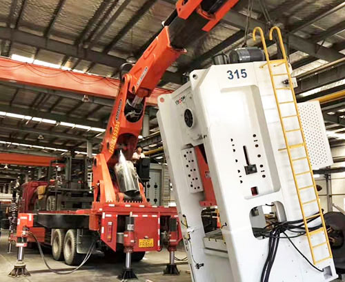 保定莲池提升工作效率，选择优质折臂吊租赁服务