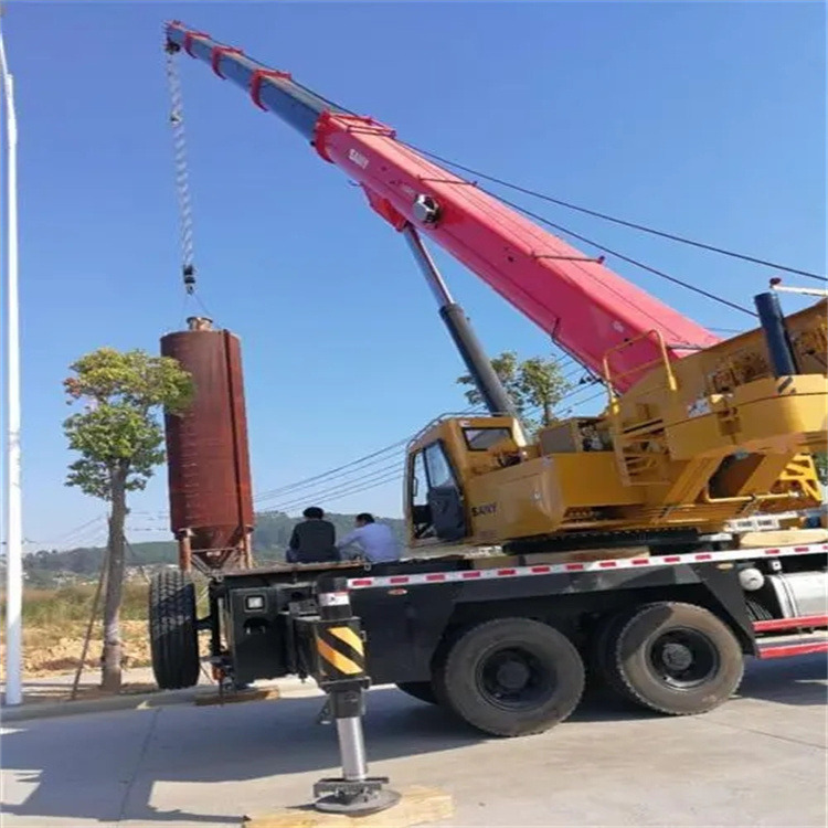 保定莲池专业吊车租赁多少钱