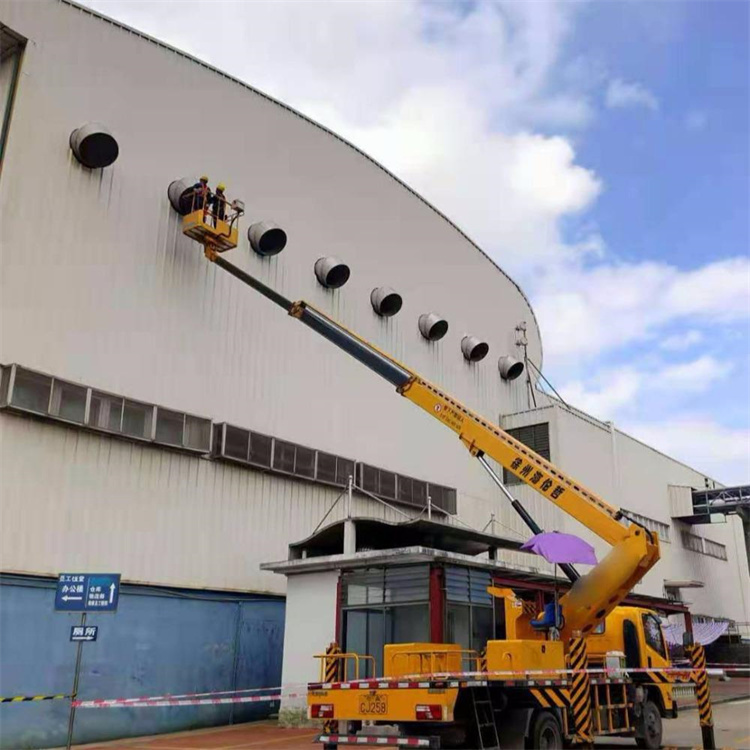 保定莲池高空作业车出租服务：专业广告牌安装解决方案