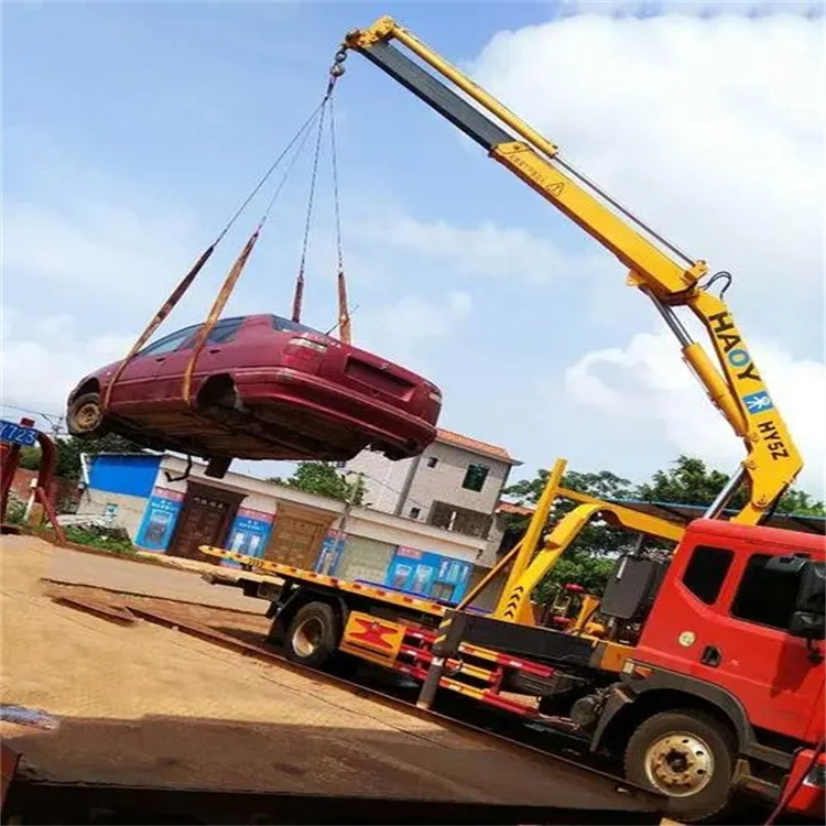 保定莲池吊车吊汽车的正确方法