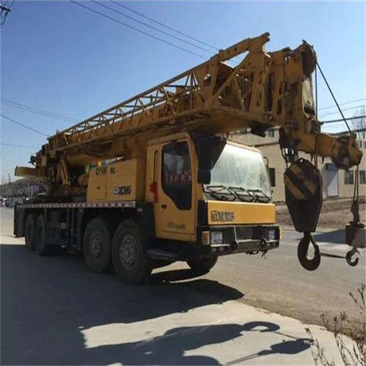 保定莲池哪里有专业吊车出租